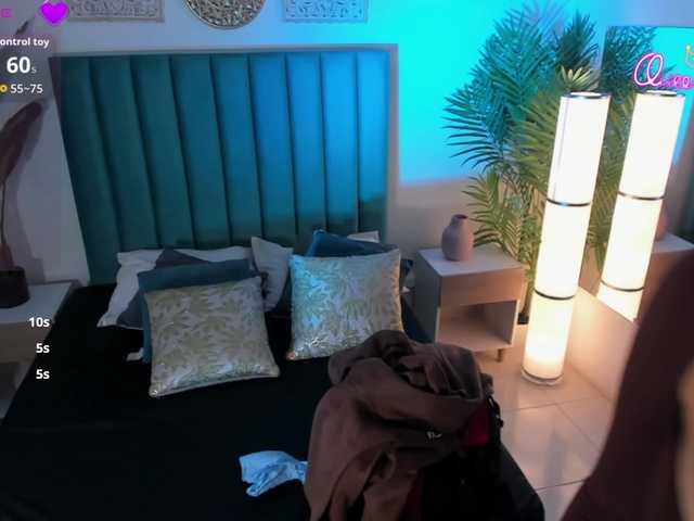 VioletVergara's BongaCams show and profile