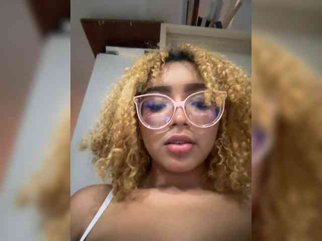 VioletVergara webcam