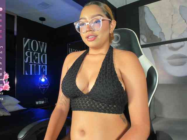 VioletVergara webcam