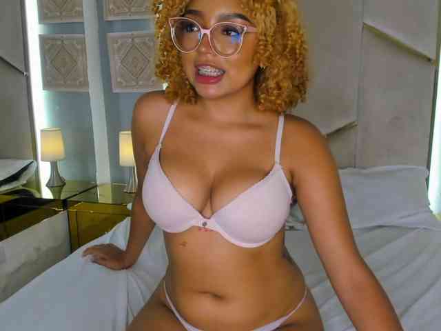 VioletVergara webcam