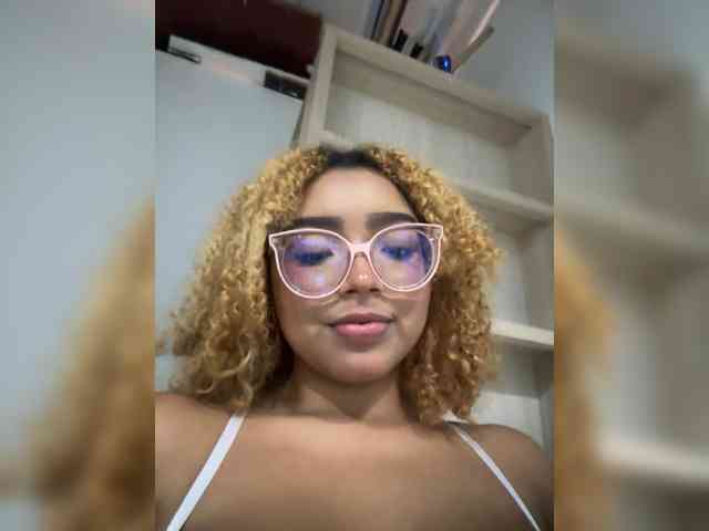 VioletVergara webcam