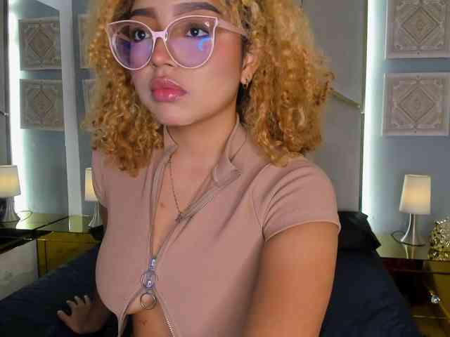 VioletVergara VioletVergara