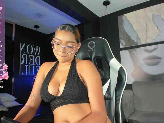 VioletVergara webcam