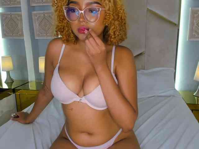 VioletVergara webcam