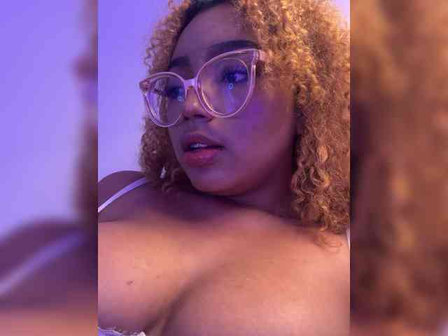 VioletVergara webcam