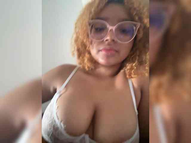 VioletVergara webcam