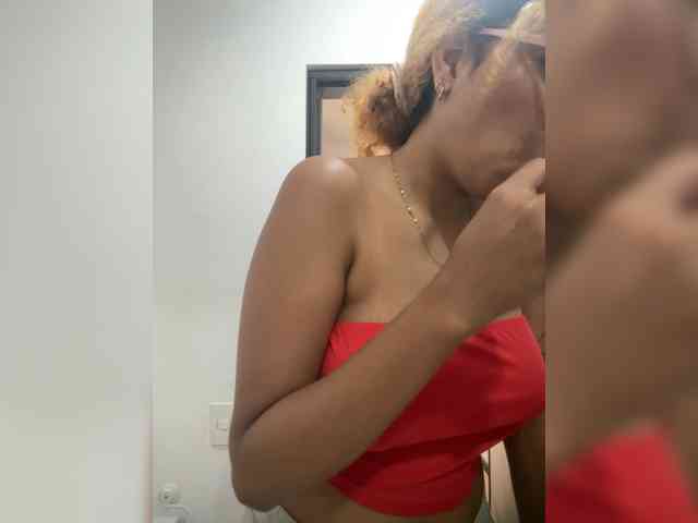 VioletVergara Live Webcam on BongaCams