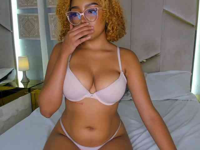 VioletVergara VioletVergara