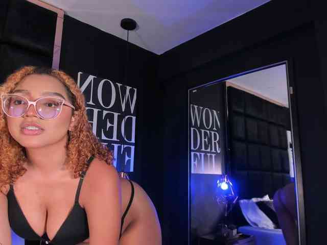 VioletVergara webcam