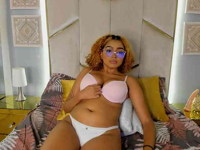 VioletVergara webcam