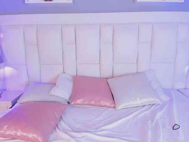 VioletVergara webcam