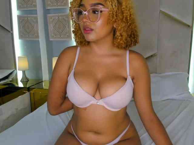 VioletVergara webcam