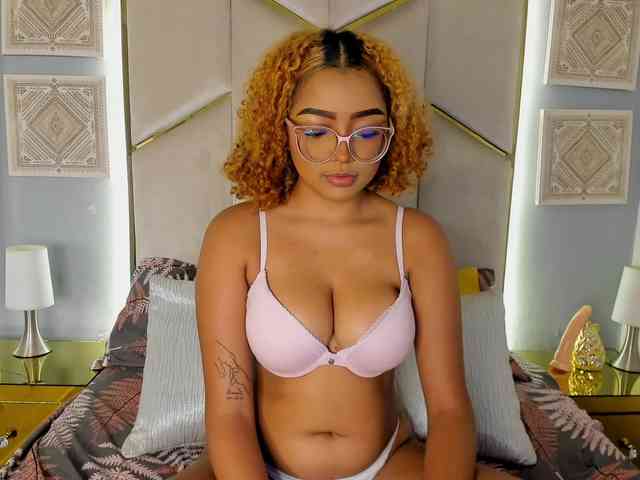 VioletVergara VioletVergara