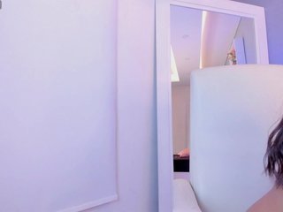 SaraNixxon Porn Show