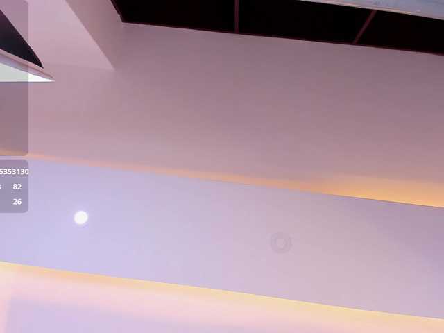 SaraNixxon's BongaCams show and profile