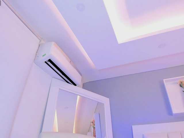 Preview of saranixxon