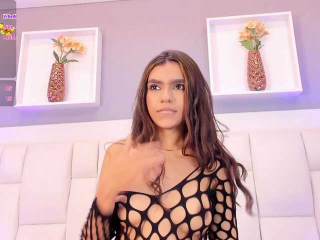 Preview of saranixxon