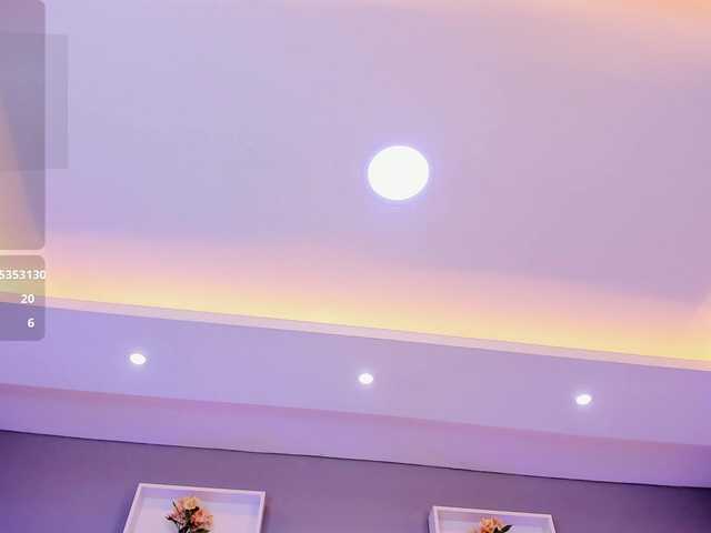 SaraNixxon's BongaCams show and profile