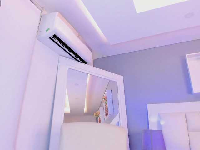 Preview of saranixxon