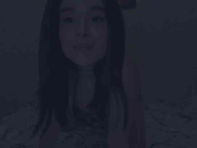 ElizaVelvetRose webcam