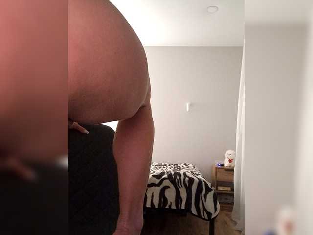 Elena90's BongaCams show and profile