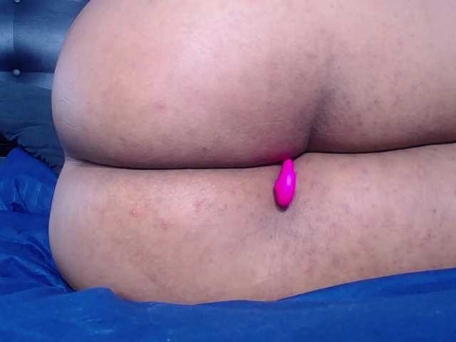 Preview of naughty-big-ass18