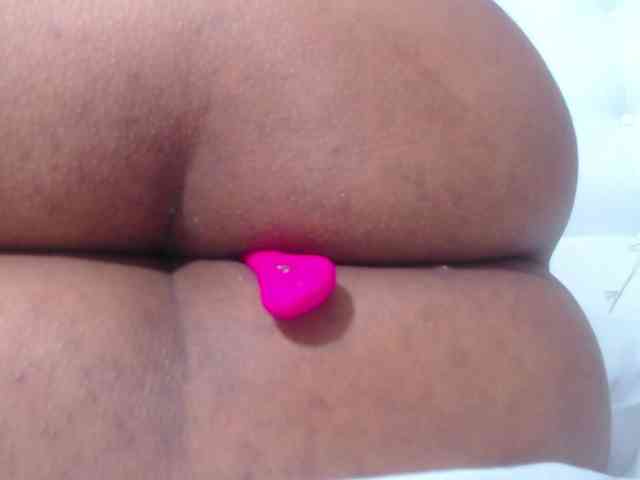 naughty-big-ass18 naughty-big-ass18