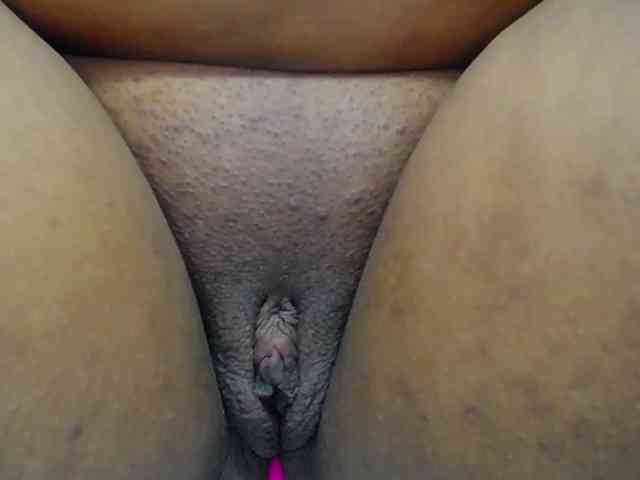 naughty-big-ass18 webcam