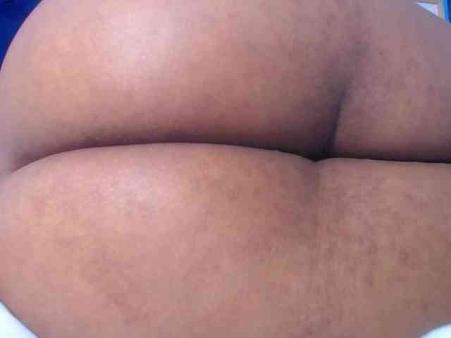 naughty-big-ass18 webcam