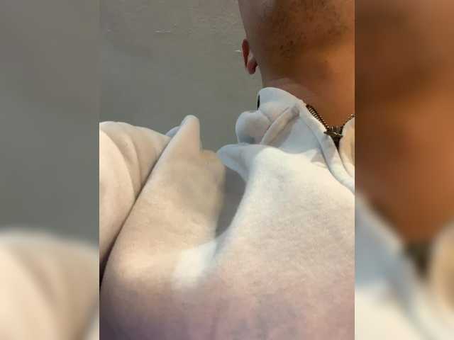 QUEENANDJOKER's Thumb Image