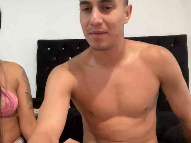 QUEENANDJOKER webcam