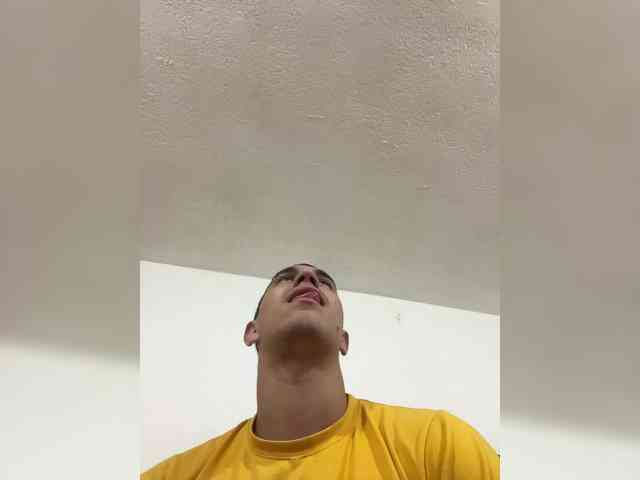 QUEENANDJOKER webcam