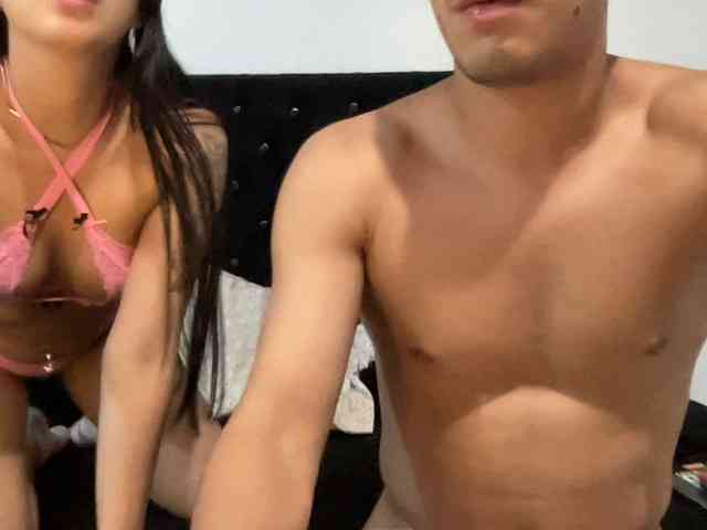 QUEENANDJOKER webcam