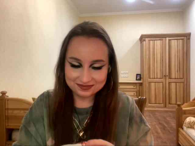 LakishaOtukolo webcam