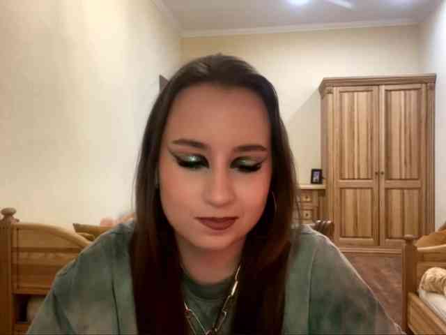 LakishaOtukolo webcam