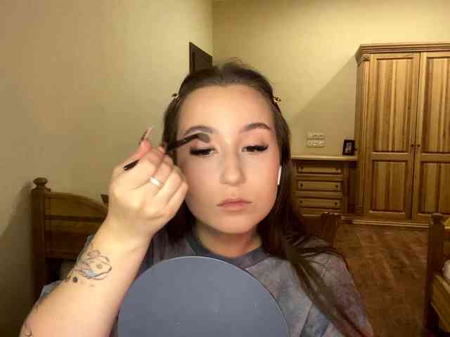 LakishaOtukolo webcam