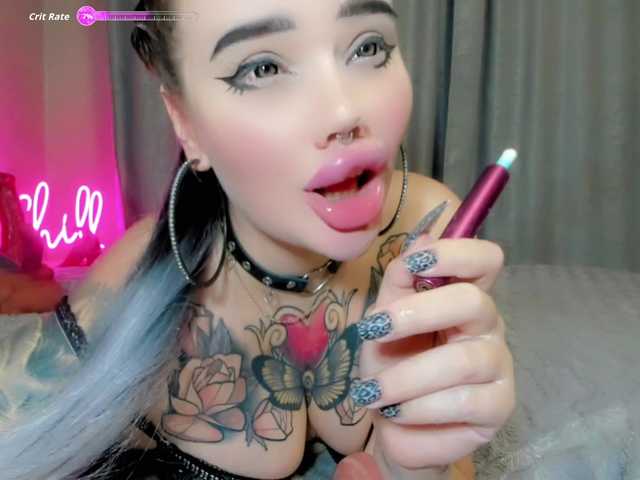 Aira-Vi's BongaCams show and profile