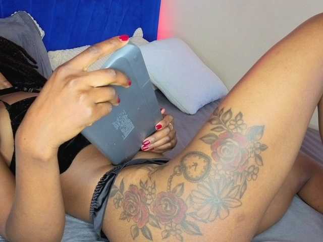 SexyGusher's BongaCams show and profile