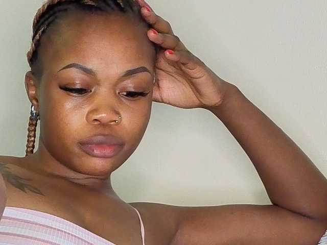 SexyGusher's BongaCams show and profile