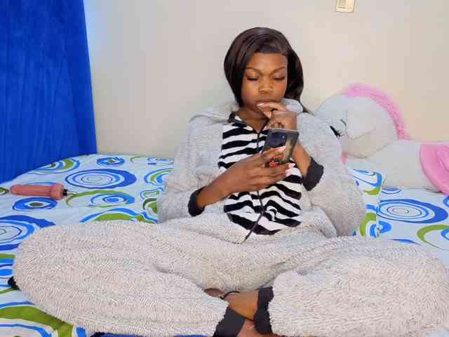 SexyGusher Live Webcam on BongaCams