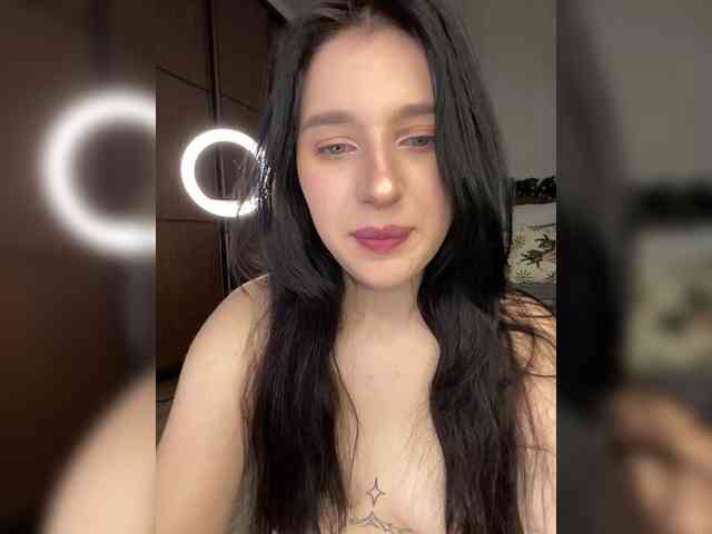 MsLoverGirl-1 webcam