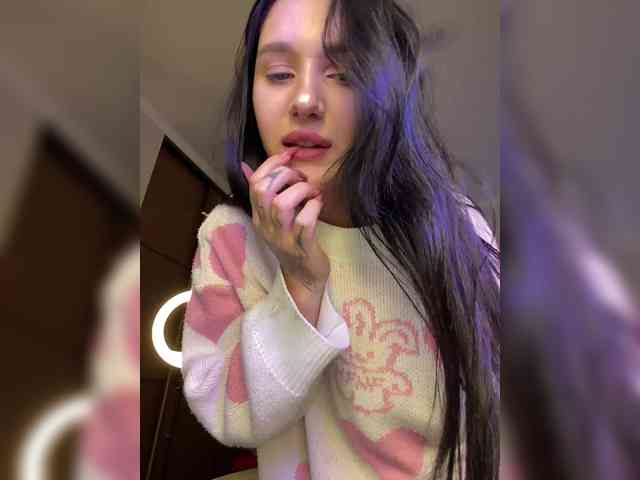 MsLoverGirl-1 webcam