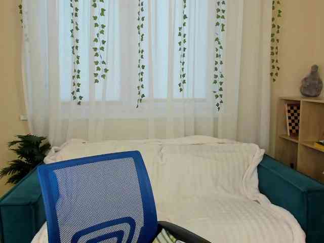 MonikaPinch MonikaPinch