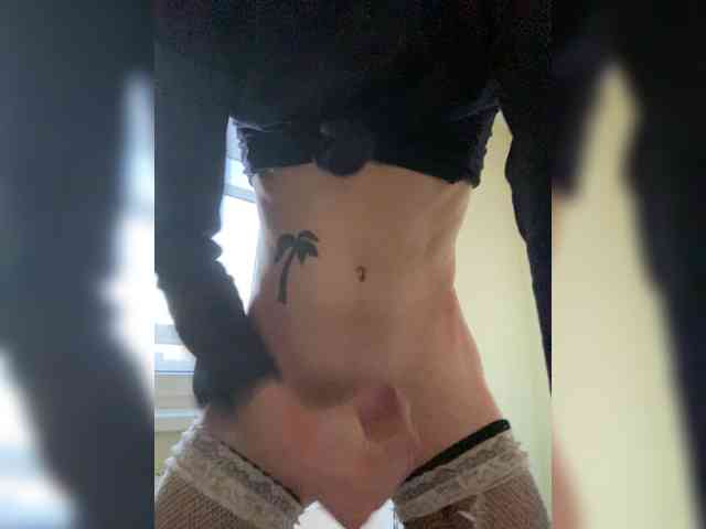 Yourbestbby Live Webcam on BongaCams