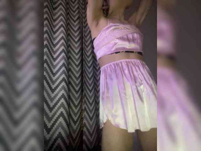 Yourbestbby Live Webcam on BongaCams