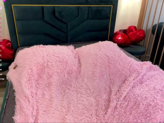 MicaFiechter's BongaCams show and profile