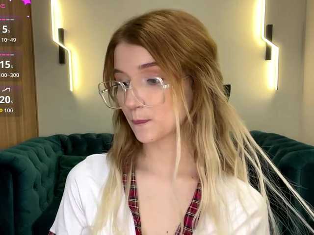 MicaFiechter's BongaCams show and profile