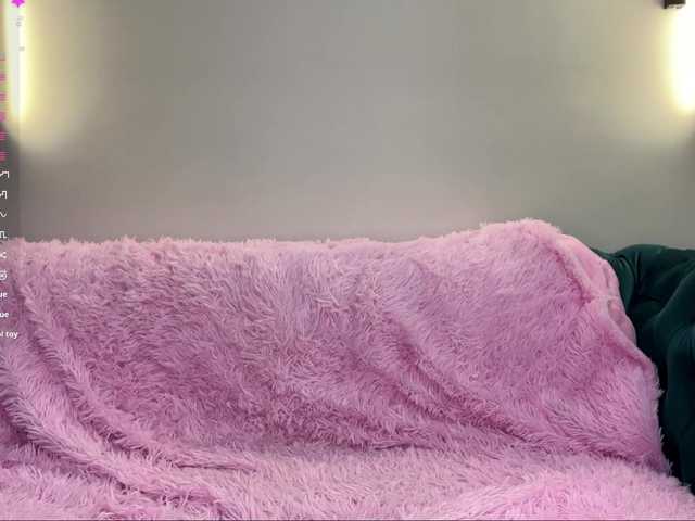 MicaFiechter's BongaCams show and profile