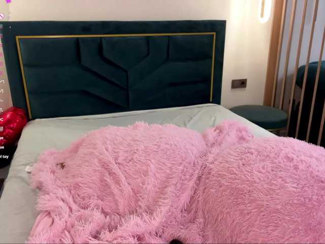 MicaFiechter's BongaCams show and profile