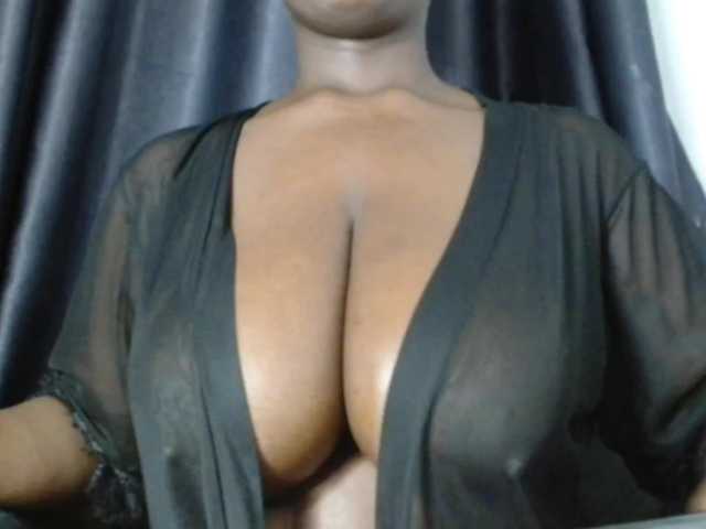 Sexyhot-chocco091's BongaCams show and profile